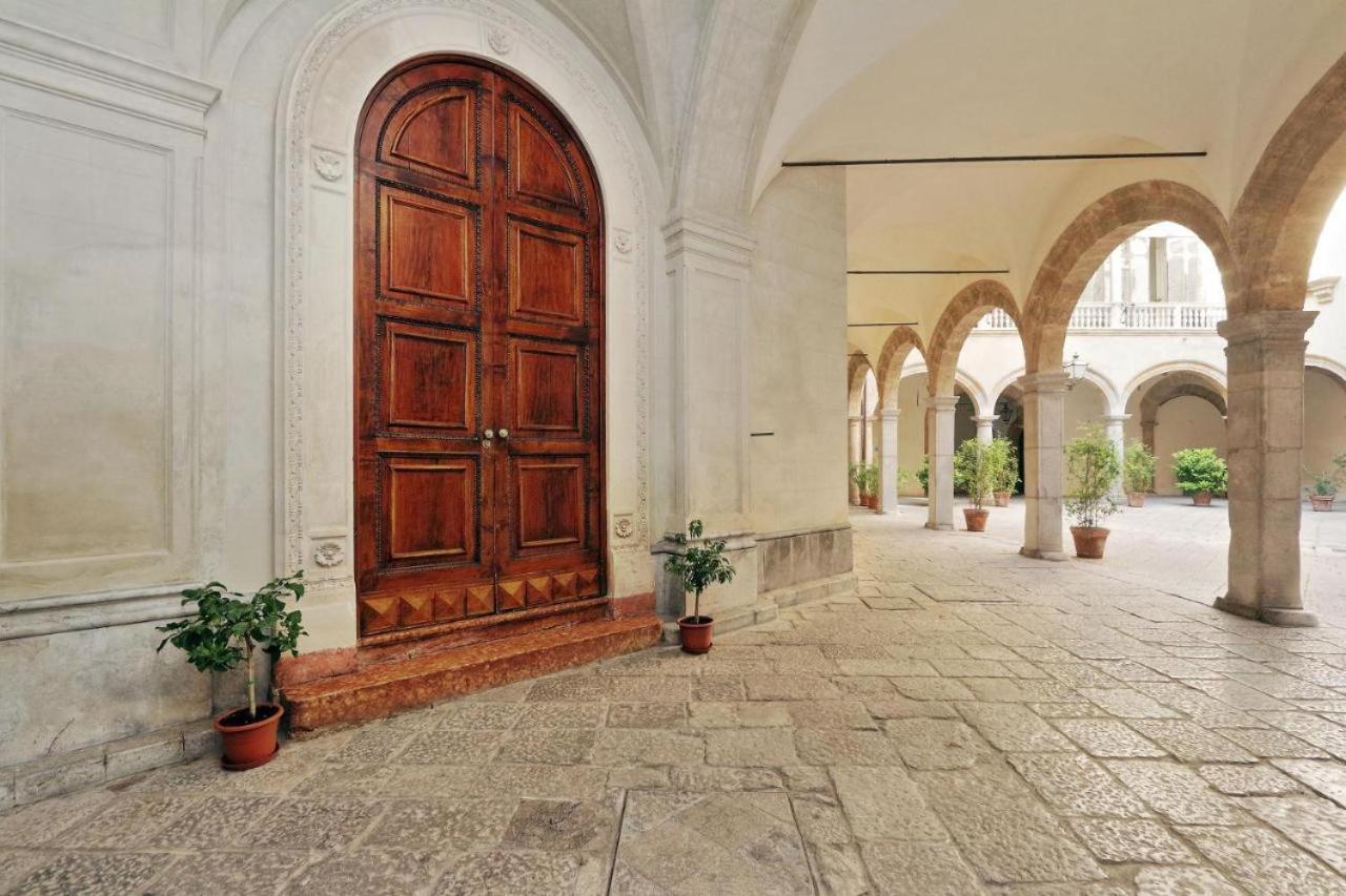 Palazzo Mazzarino Apartment - Palermo — Photos 2